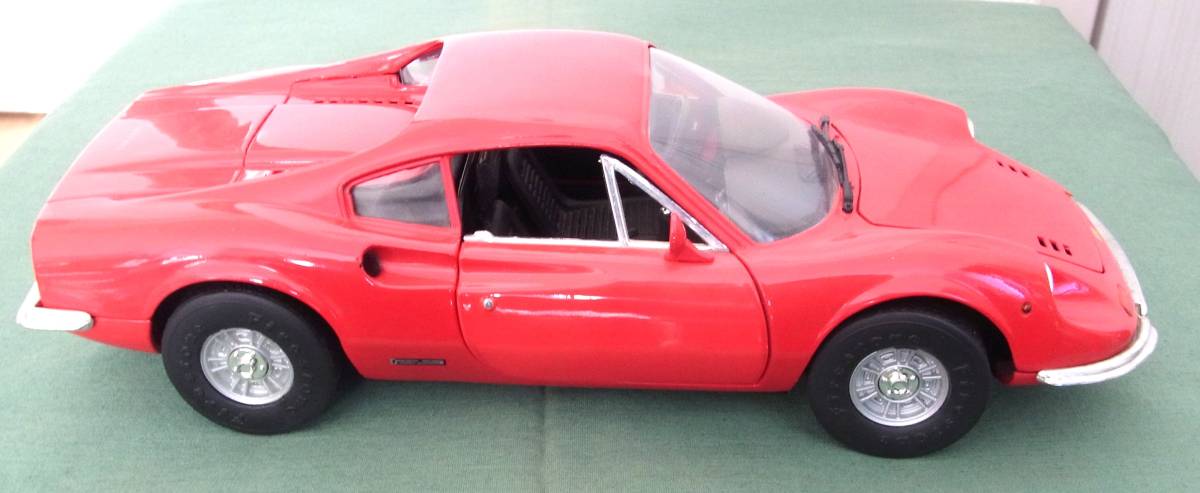 ミニカー1/18　フェラーリ　Dino　246GT　赤　anson　元箱付き_画像5