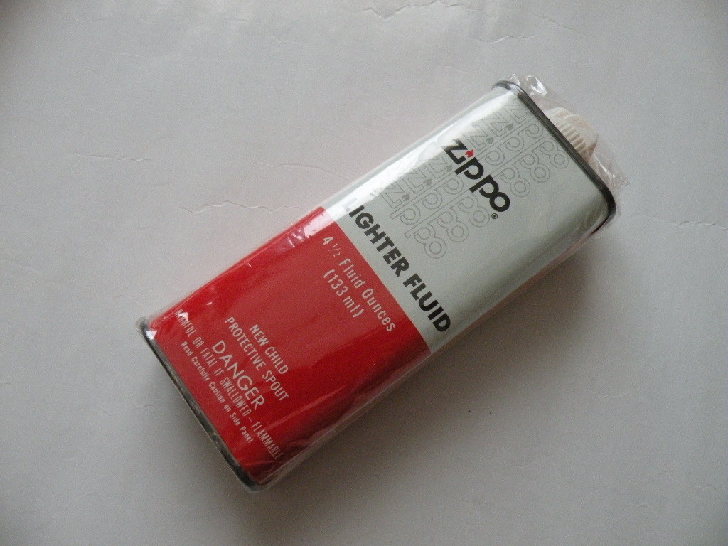 1978-83 ZIPPO ZIPPO FLUID CAN・ゴシック体初年・オイル缶・レギュラー・サイズ＆ラージ・サイズ・白赤缶・４缶セット　ＵＳＥＤ_画像3