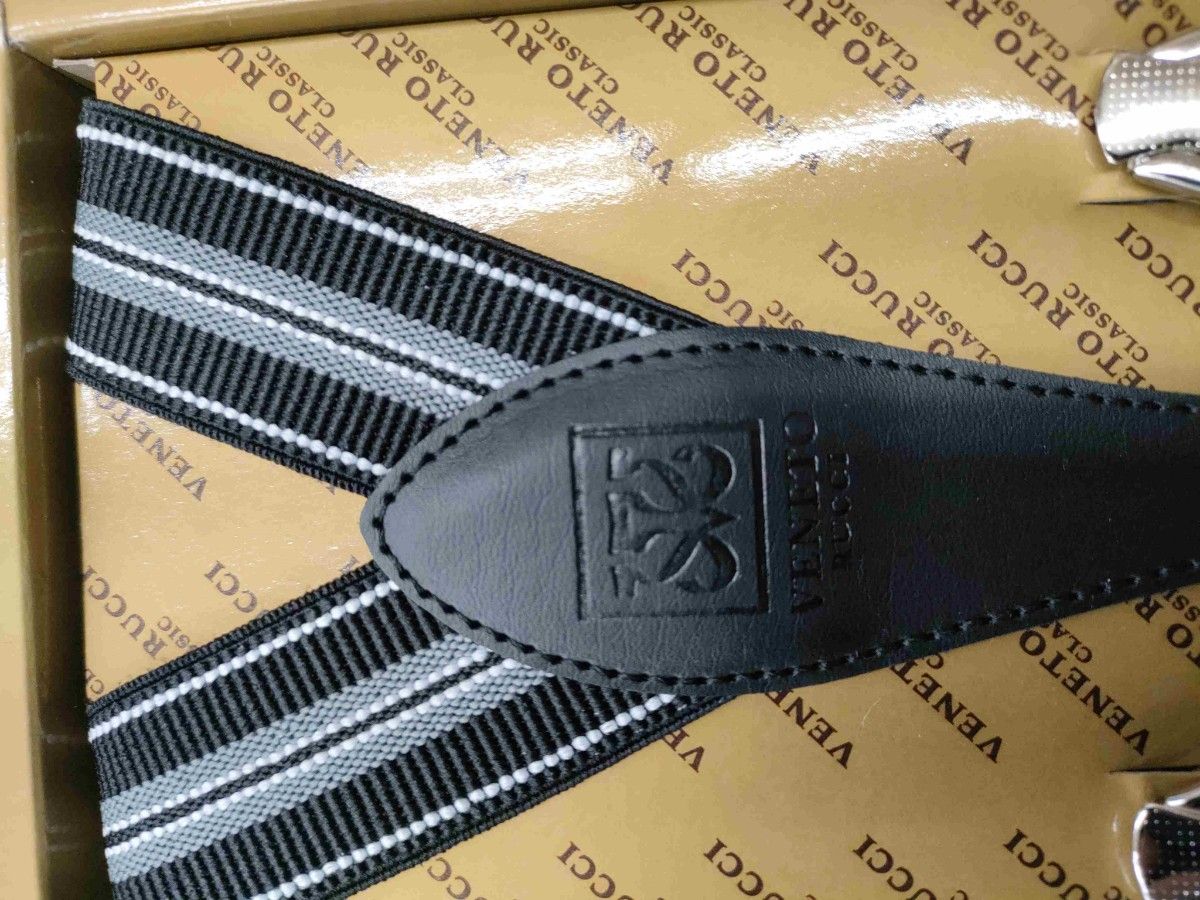 新品　高級仕様ダブルクリップサスペンダー Y型　化粧箱入り　グレーブラック　高級金具タイプ イタリアライセンス商品。