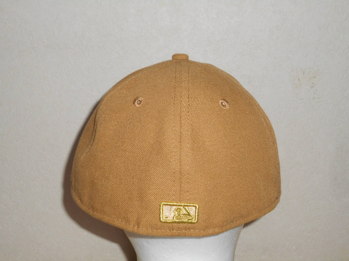 NEWERA　 ニューエラ 　 ヤンキース キャップ 帽子 　 59FIFTY 　サイズ　７ 1/4　　57,7cm　　（３F　ハ大_画像2
