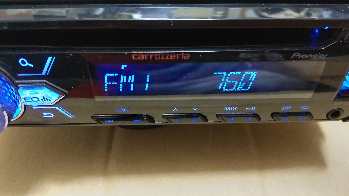 簡易確認OK カロッツェリア DEH-4300 CD USB AUX ラジオ 1DIN ダイハツ変換ハーネス付 中古品_画像6