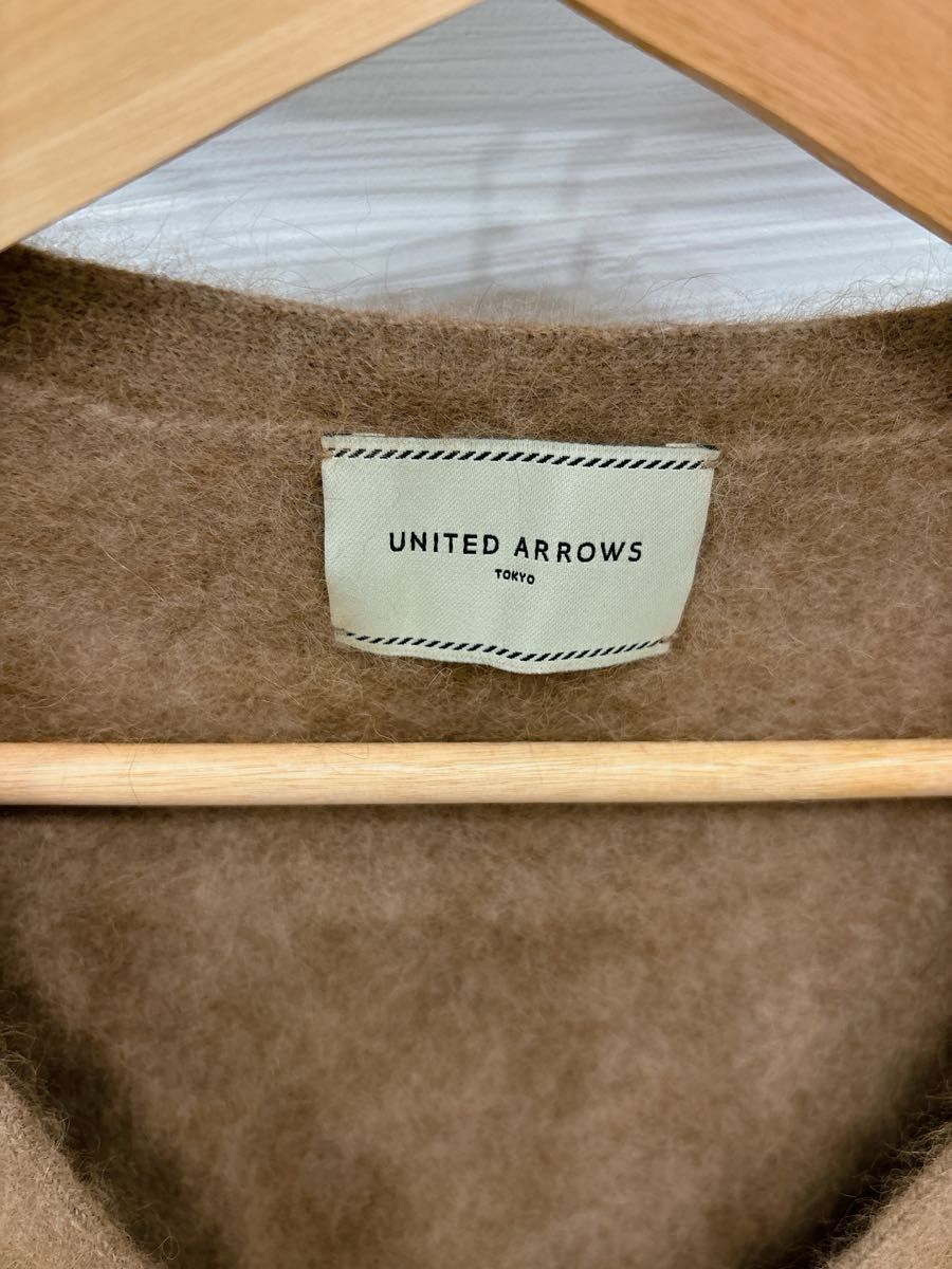 【美品】【UNITED ARROWS】Vネック ショート カーディガン