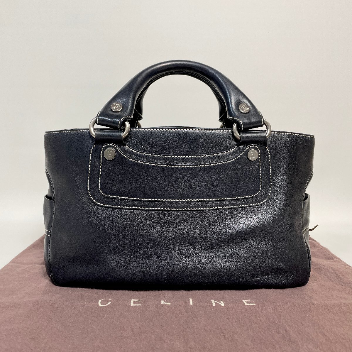 2402-4-3｜CELINE セリーヌ ブギーバッグ ハンドバッグ レザー ブラック トリオンフ金具 保存袋付き_画像1