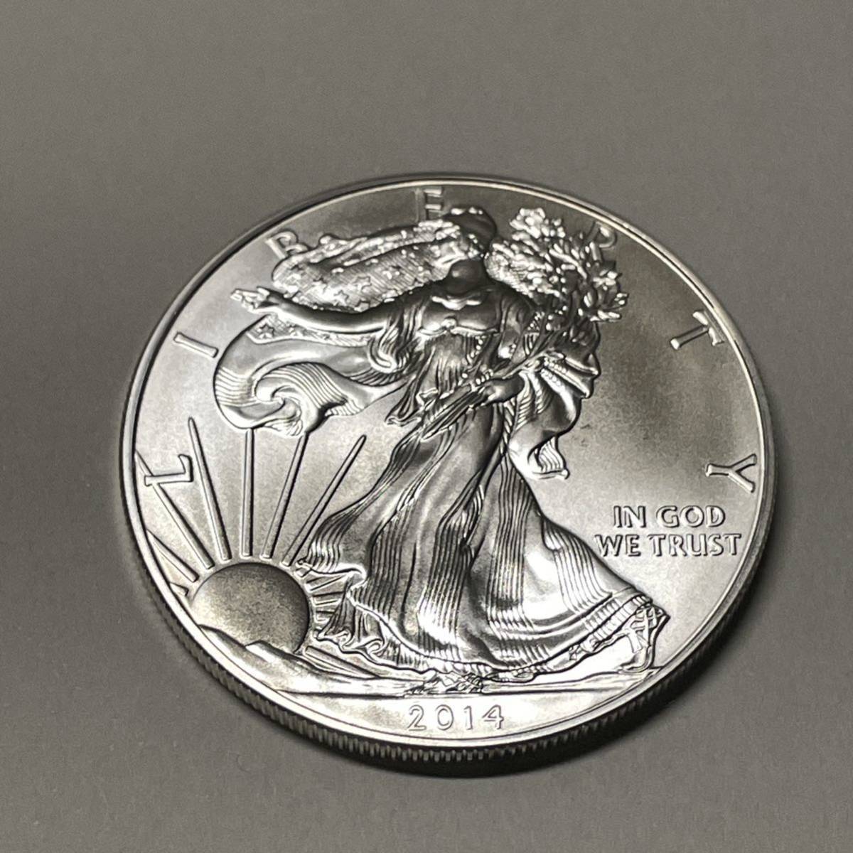 アメリカ　2014年 イーグル銀貨_画像3