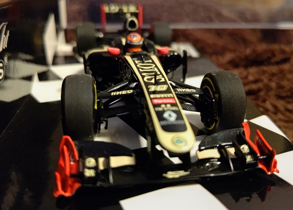 ミニチャンプス PMA 1/43 限定864台 ロータス・E20・ルノー 2012 ロマン.グロージャン MINICHAMPS LOTUS・F1 TEAM SHOWCAR ROMAIN.GROSJEAN_画像4