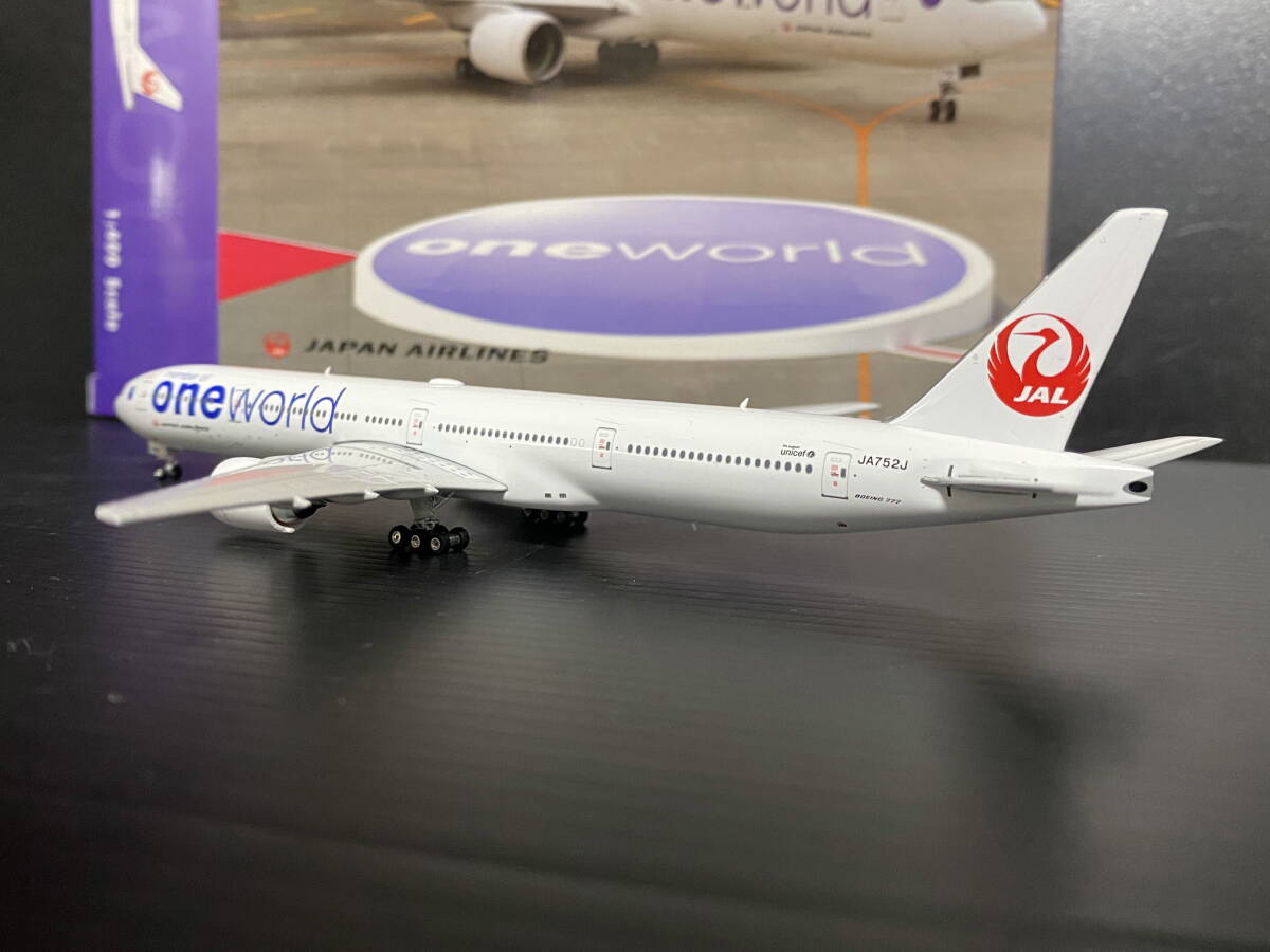 フェニックス 1/400 JAPAN AIRLINES 777-300 JA752J ワンワールド Phoenix_画像4