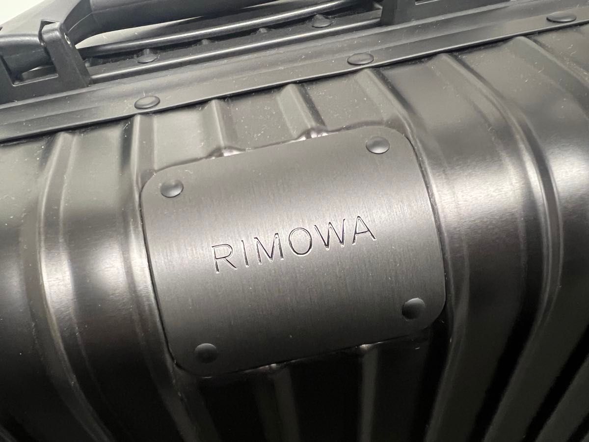 RIMOWAリモワオリジナルキャビンS|Yahoo!フリマ(旧PayPayフリマ) RIMOWAリモワオリジナルキャビンS|Yahoo!フリマ(旧PayPayフリマ)