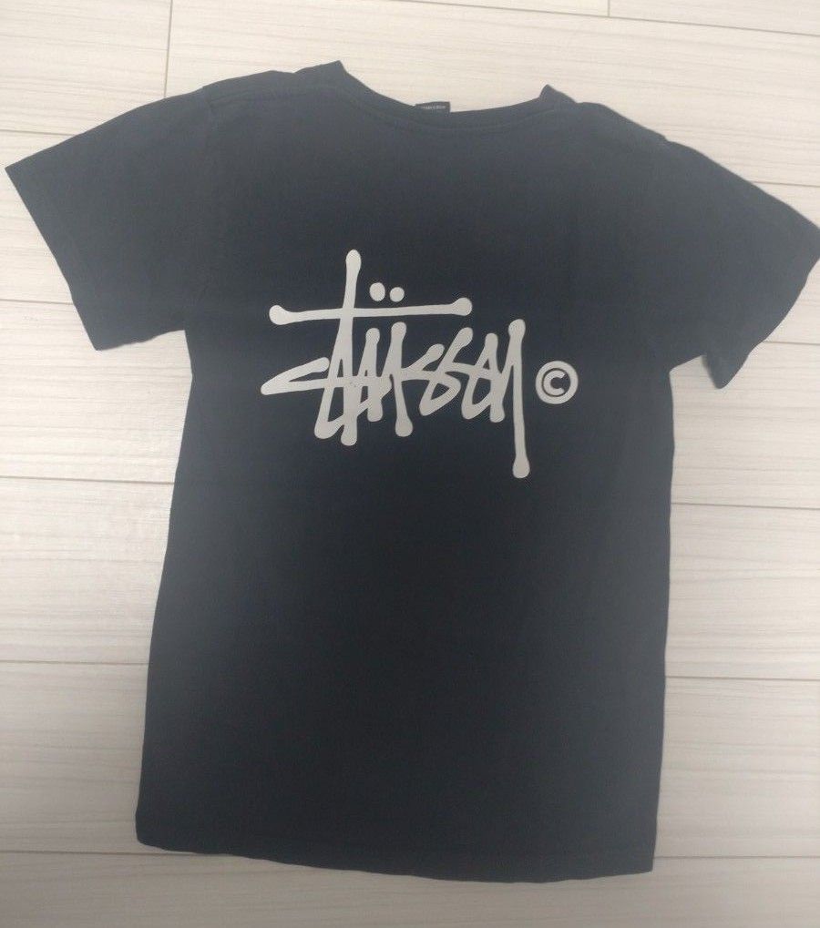 【送料込み】stussy t-shirt black