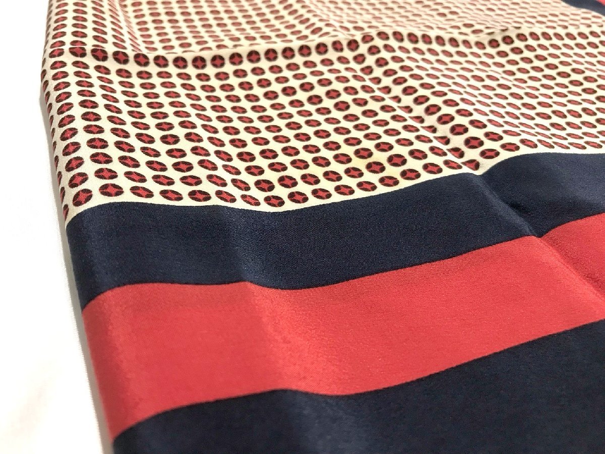 ■【YS-1】 Yves Saint Laurent イヴサンローラン スカーフ ■ シルク100% レッド 赤系 × ネイビー 紺系 74cm×74cm 【同梱可能商品】■D_画像7