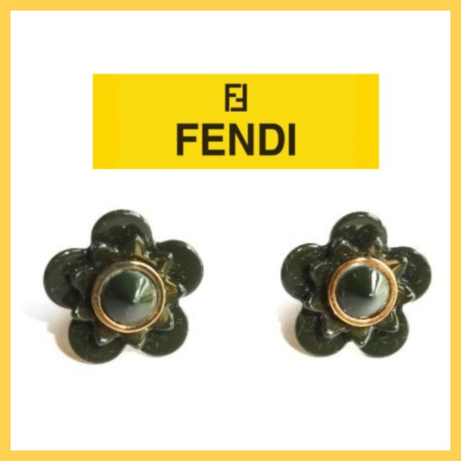● FENDI フェンディ 新品 フラワー ピアス ゴールド 花 ダークグリーン 深緑 イタリア製 上品 可愛らしい
