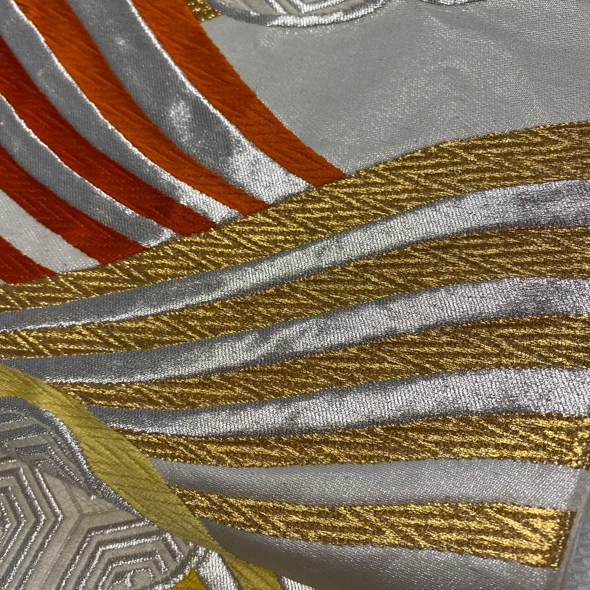 カラフルな流線　亀甲雲　袋帯　六通袋帯　着物帯　アンティーク　 金糸 金銀糸