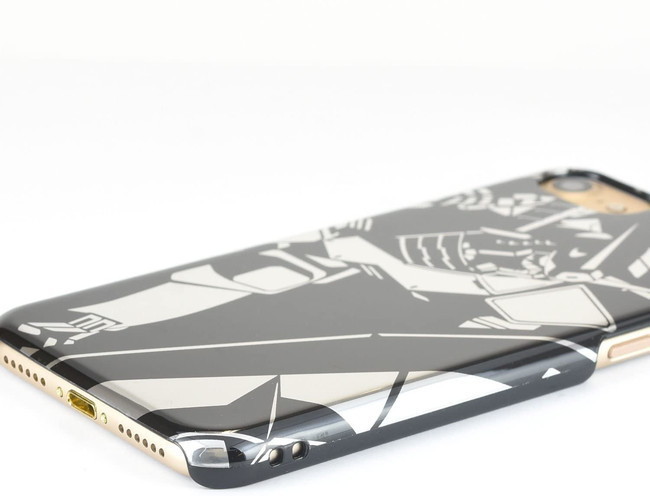 機動戦士ガンダム iPhoneSE第2世代 iPhone8 iPhone7 6 6s （4.7インチ）兼用 ケース ジャケット メタリック鏡面加工 ファーストガンダム_画像6