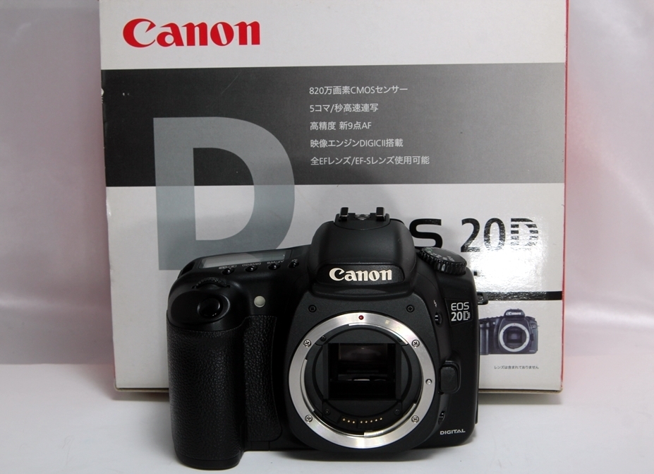 ☆wi-fiSD付☆頑丈でカメラデビュー向き♪超美品♪canon EOS20D☆元箱や純正付属品多数☆