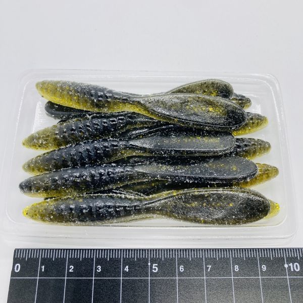 710681 カリフォルニアワーム パドルテールグラブ 3-1/2インチ ２６本 CALIFORNIA WORM PADDLE TAIL GRUB ハンドポワードワーム オールド品_画像4