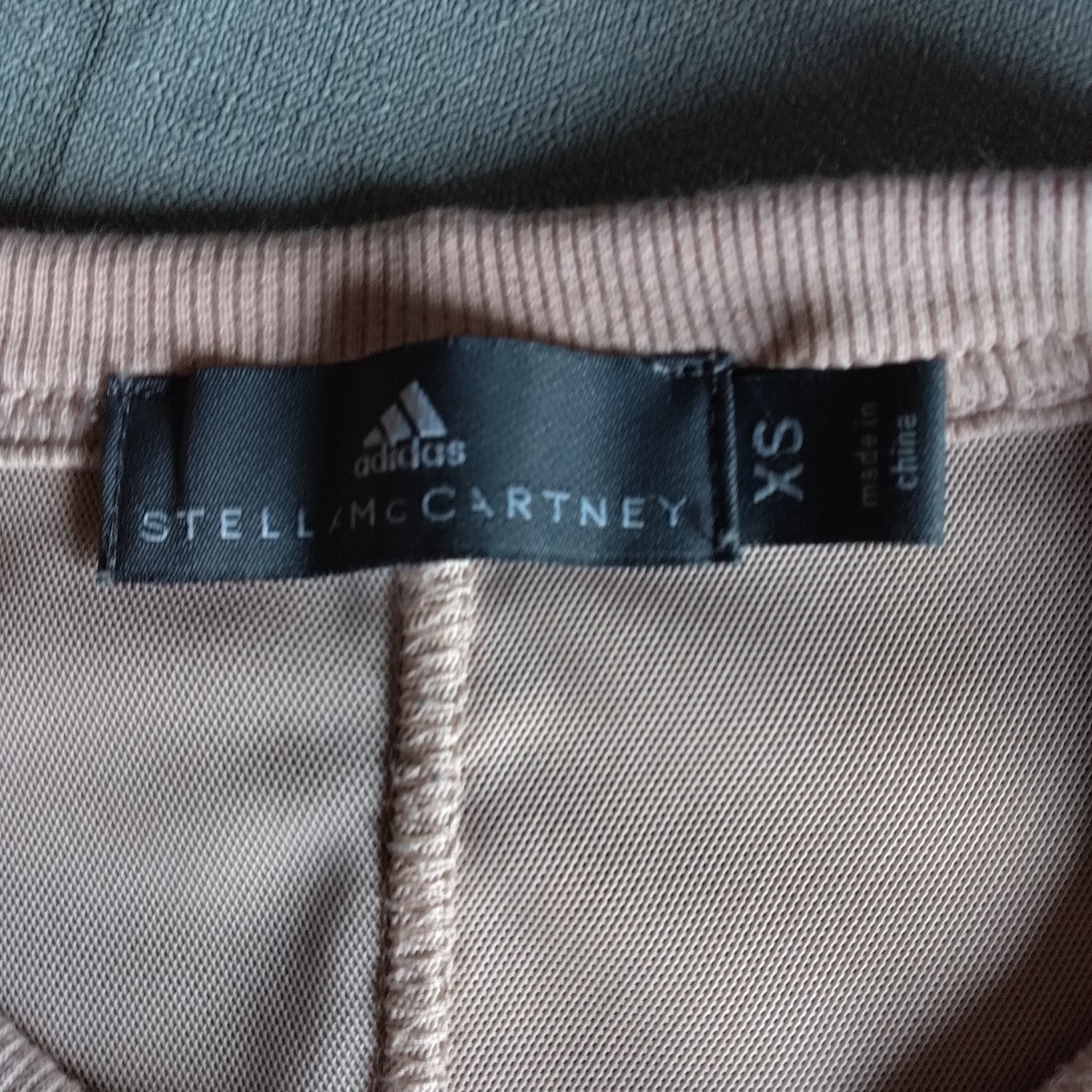 adidas by Stella McCartney　Tシャツ　レディースXS