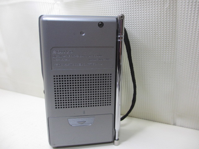 防災用　SONY　携帯用ラジオ　FM/AM 2BAND RADIO ICF-P21　中古品　１台_画像2