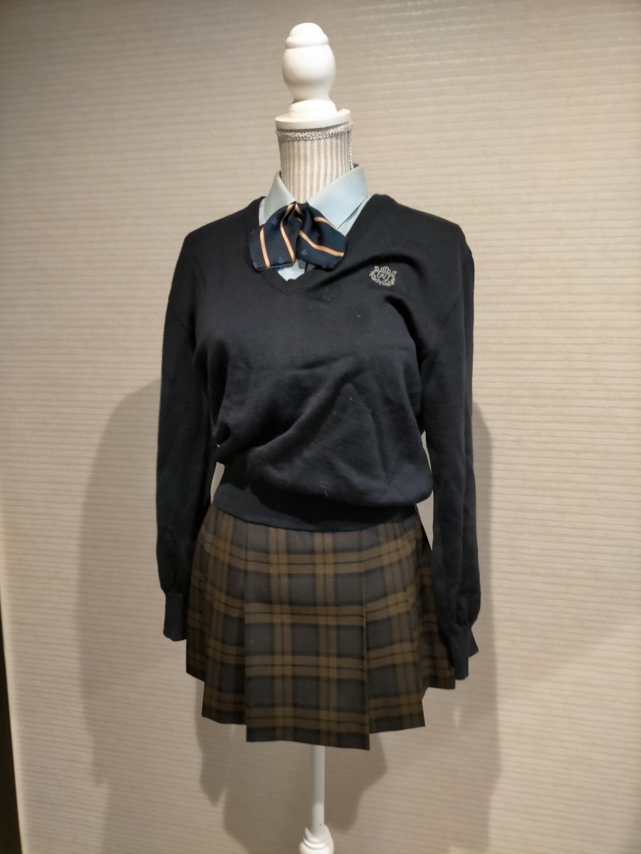 Yahoo!オークション - 日本女子体育大学附属二階堂高校 制服 冬 Yahoo!オークション - 日本女子体育大学附属二階堂高校 制服 冬