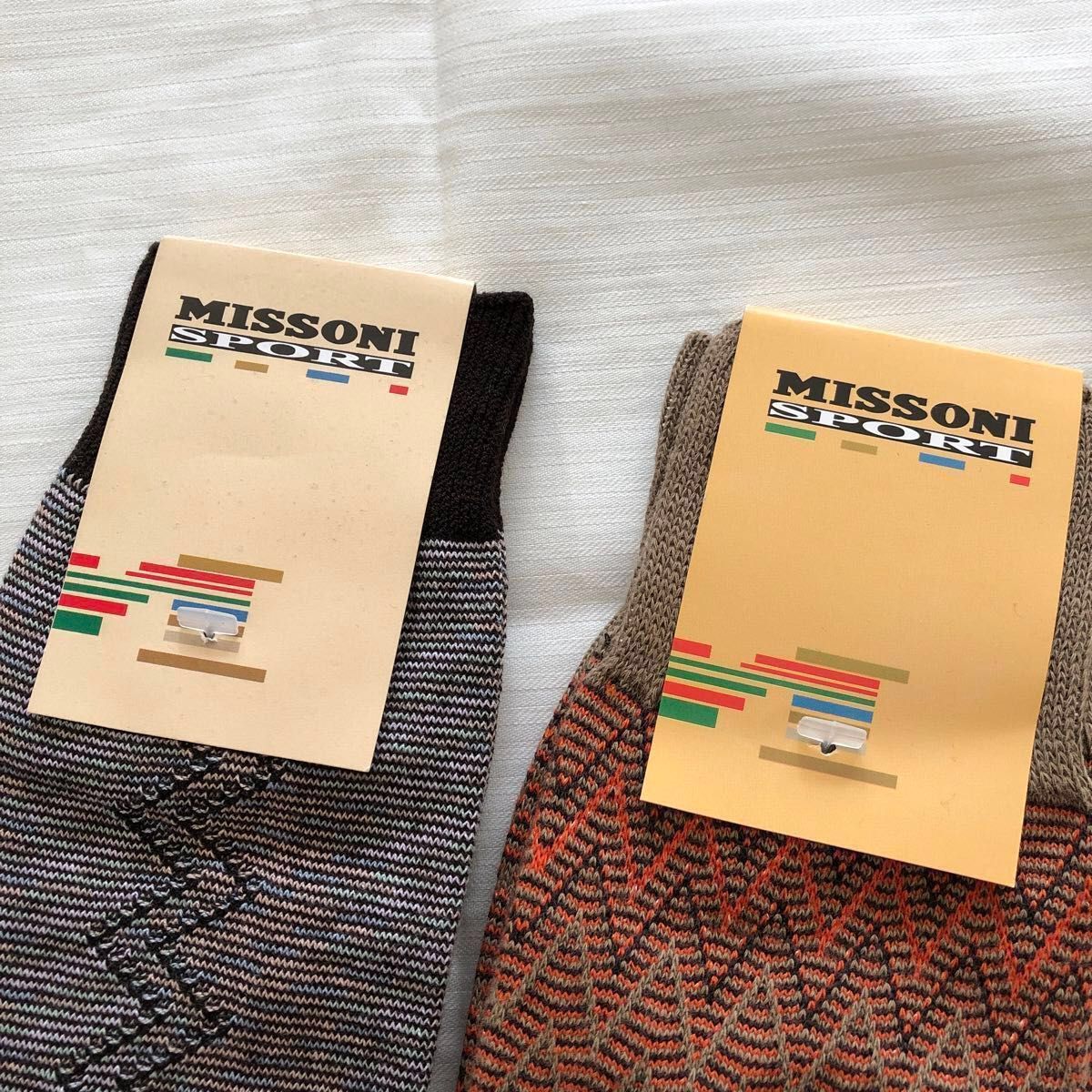 イタリア製　MISSONI SPORT ウール混ソックス　未着用品　ミッソーニスポーツ　MADE IN ITALY ジグザグ　靴下