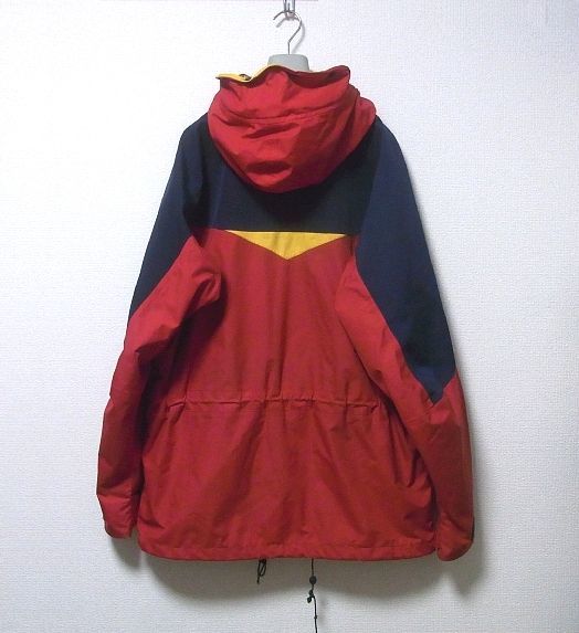 バーグハウス ビンテージ Vintage 90s berghaus Mera PeakゴアテックスGORE-TEXマウンテンパーカージャケット 旧ロゴ　旧タグ_画像4