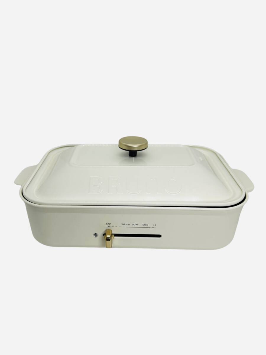 1円スタート【美品】 BRUNO COMPACT HOT PLATE BOE-021 ホワイト ブルーノ コンパクトホットプレート 調理器具 キッチン 白色 たこ焼き_画像1