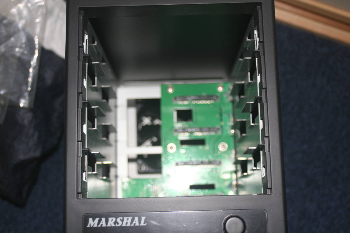 【USED】MARSHAL HDDケース MAL-3035SBKU3 HDD4台搭載可能USB3.0&eSATA　裸族のカプセルホテル類似商品_画像5