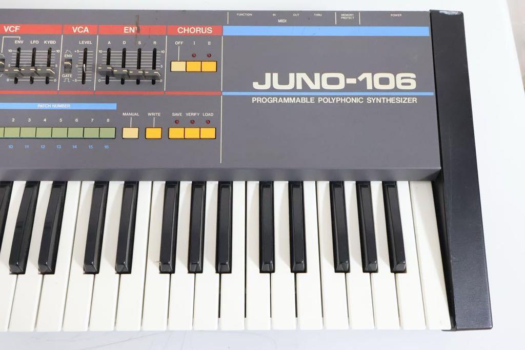 ROLAND JUNO-106 ローランド シンセサイザー　鍵盤楽器　手渡し可能_画像4