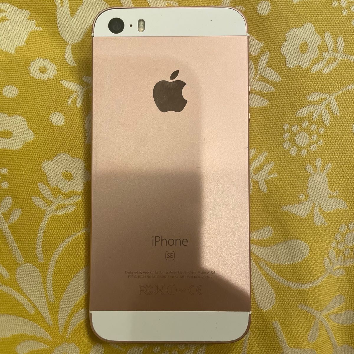 Kids携帯に！Simフリー　Apple iPhone SE ローズピンク