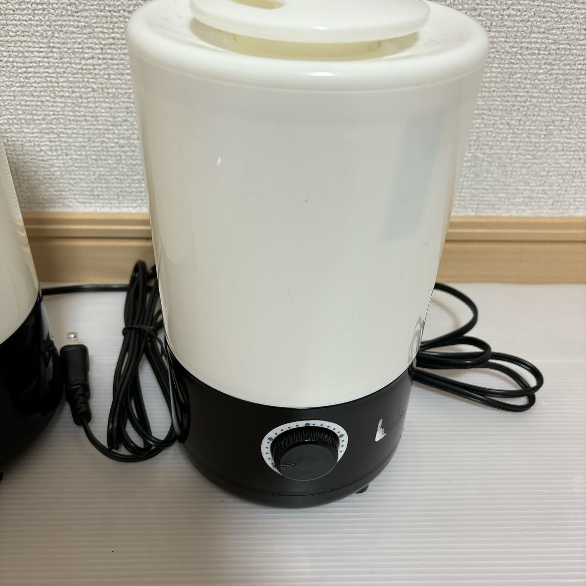 1円スタート 展示品 未使用品 超音波加湿器 MIYAK-21 ブラック 2個セット 水タンク容量800ml A-248_画像2