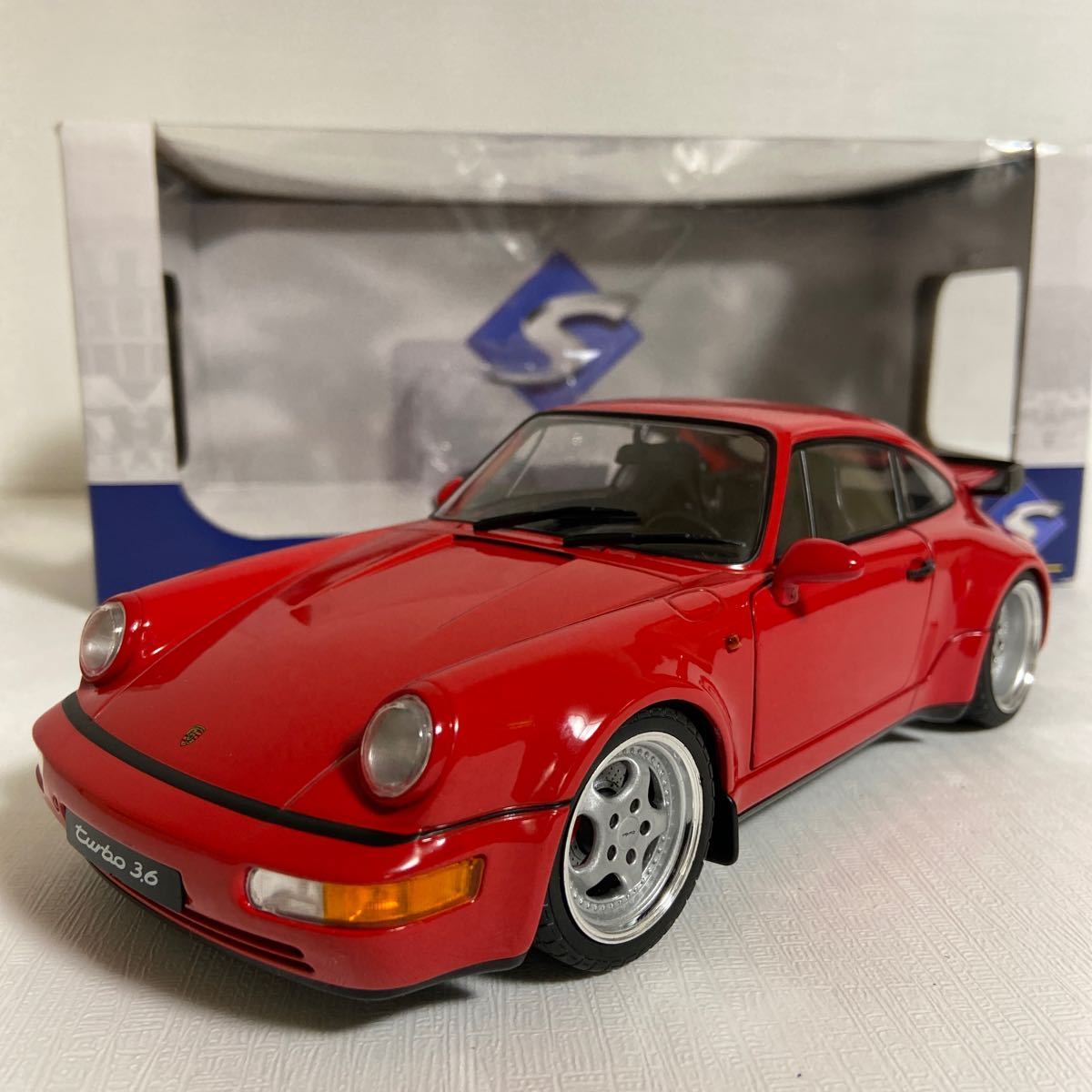 ★ソリド／SOLiDO：1/18 ★ポルシェ 911(964) 3.6 ターボ／PORSCHE 911(964) 3.6 TURBO 1990 (ルージュ) ☆used_画像1