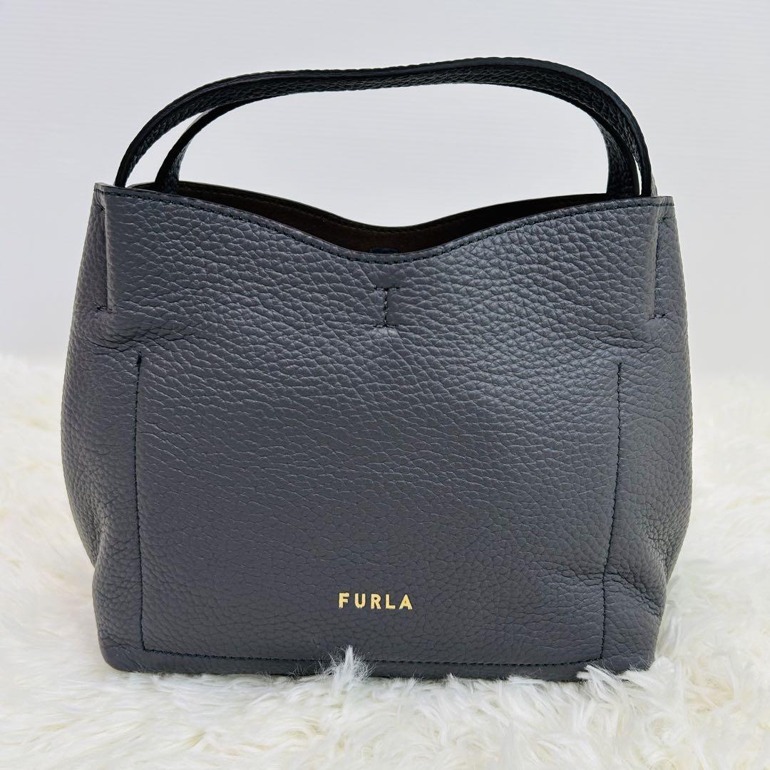 FURLA PRIMULA フルラ プリムラ 2WAY ハンドバッグ ショルダーバッグ レザー レディース 小型 小物 小さい ロゴ グレー 保存袋付き_画像4