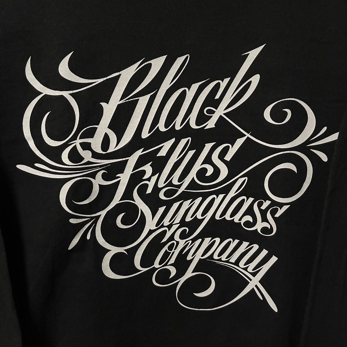 BLACK FLYS Three Quater Tshirt