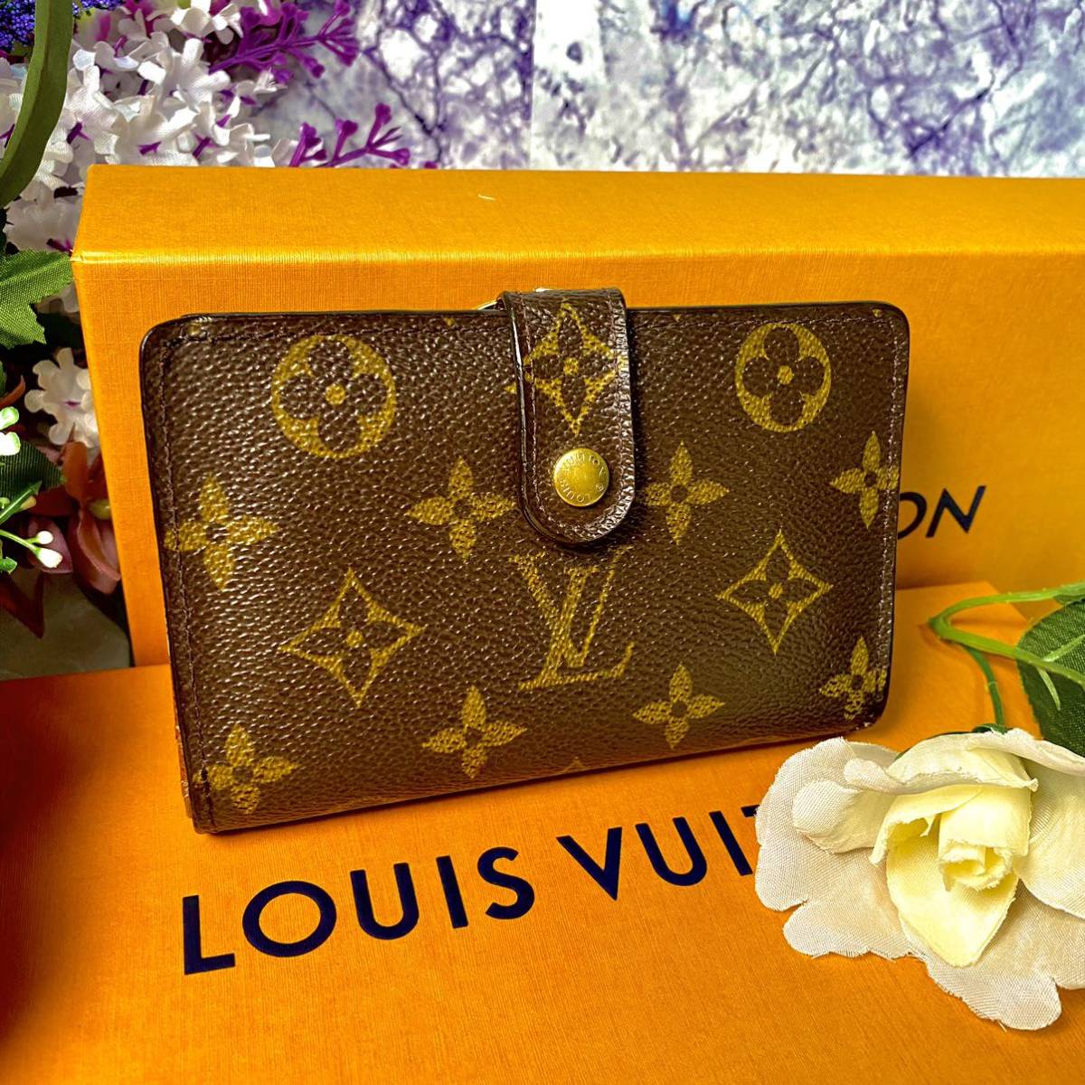 モノグラム ルイヴィトン 二つ折り財布 LOUIS VUITTON ヴィエノワ がま口 