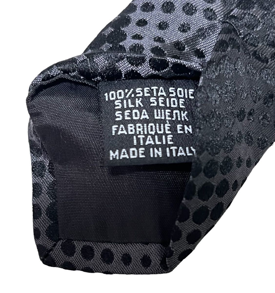 HUGO BOSS necktie dot pattern Hugo Boss USED used m726