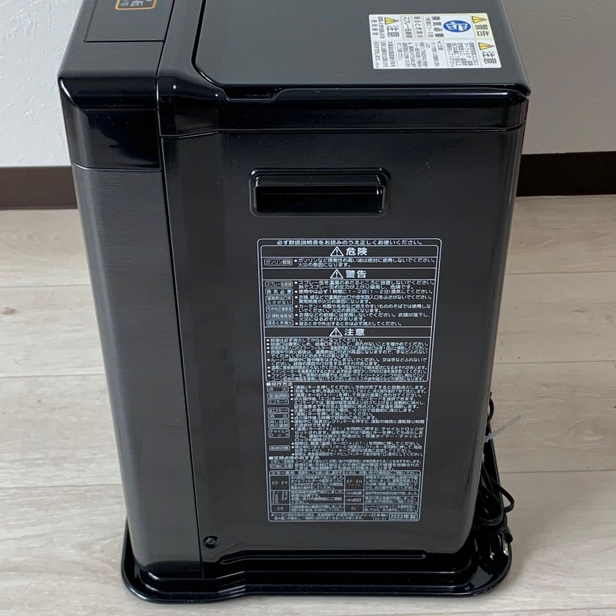 極美品】CORONA コロナ 石油ファンヒーター FH-WZ4622BY-KG 極美品】CORONA コロナ 石油ファンヒーター FH-WZ4622BY-KG