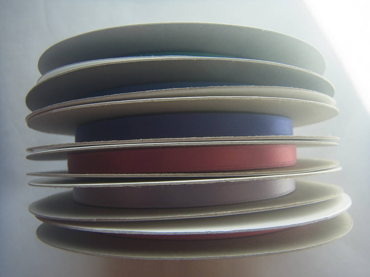 【新品即決】シルク両面サテンリボンテープ6色6反セット・S-37　装飾・付属品・アパレル資材 _画像1