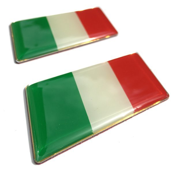イタリア 国旗 ステッカー プレート 立体 シール グッズ 車 エンブレム フロント リア バック ドア ミラー 2枚 セット イタリア 国旗_画像1