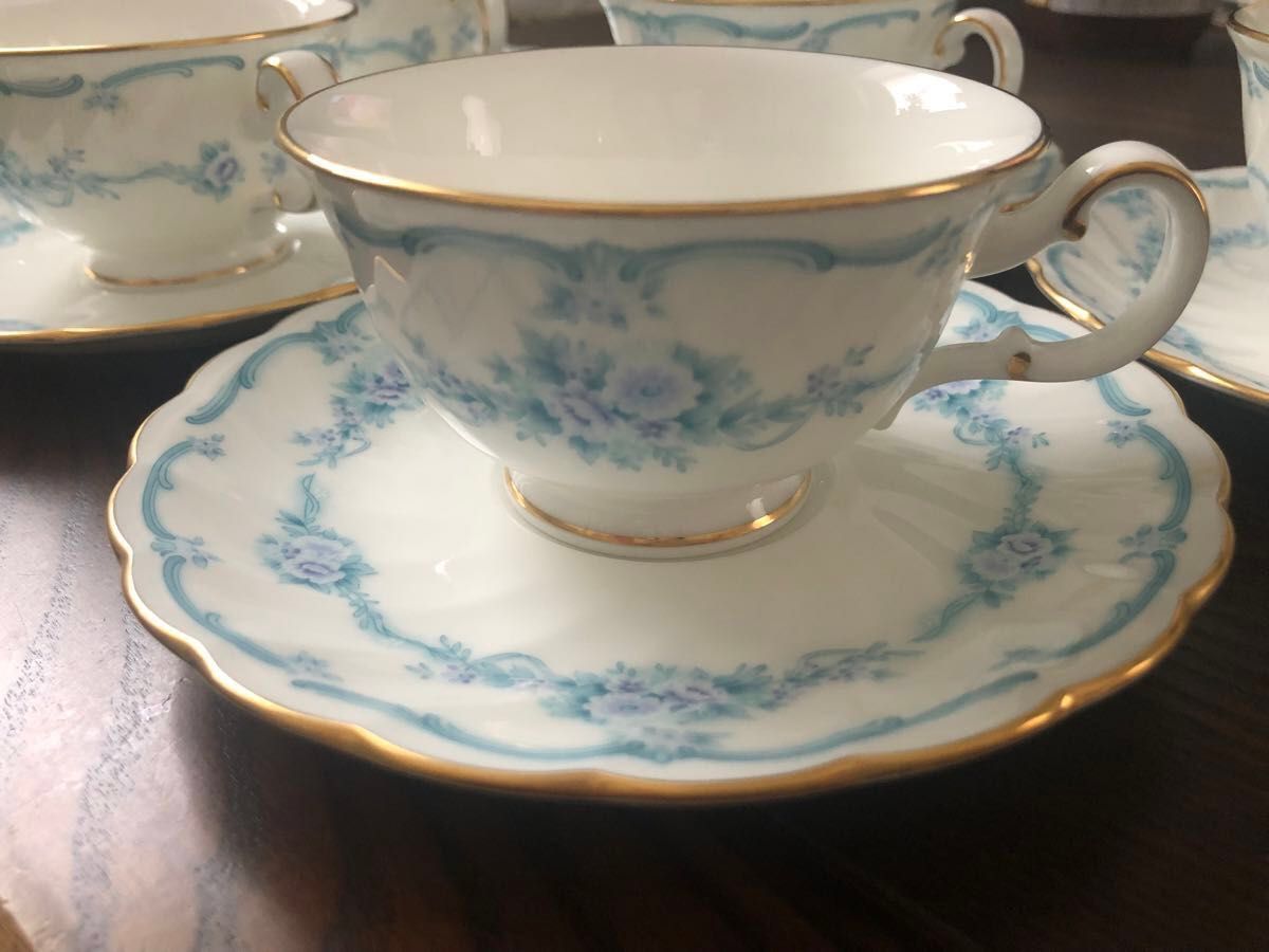 ノリタケ　noritake ボーンチャイナ　アルビオン　カップ&ソーサー　未使用　まとめ売り　5客