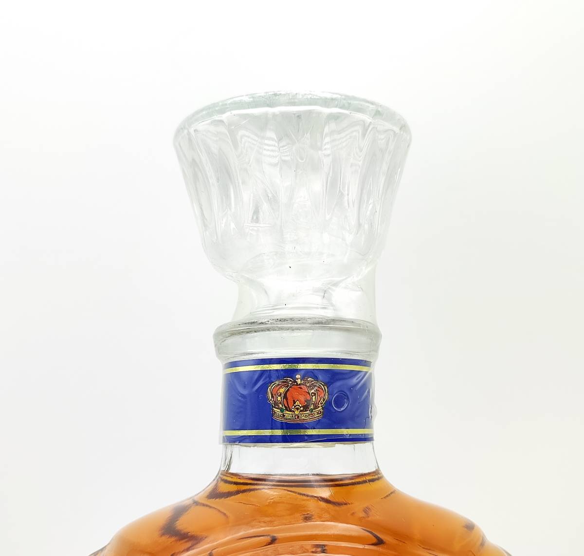 【全国送料無料】Crown Royal 15years old CANADIAN WHISKY　40度　750ml【 クラウンローヤル15年　クラウンロイヤル15年 】