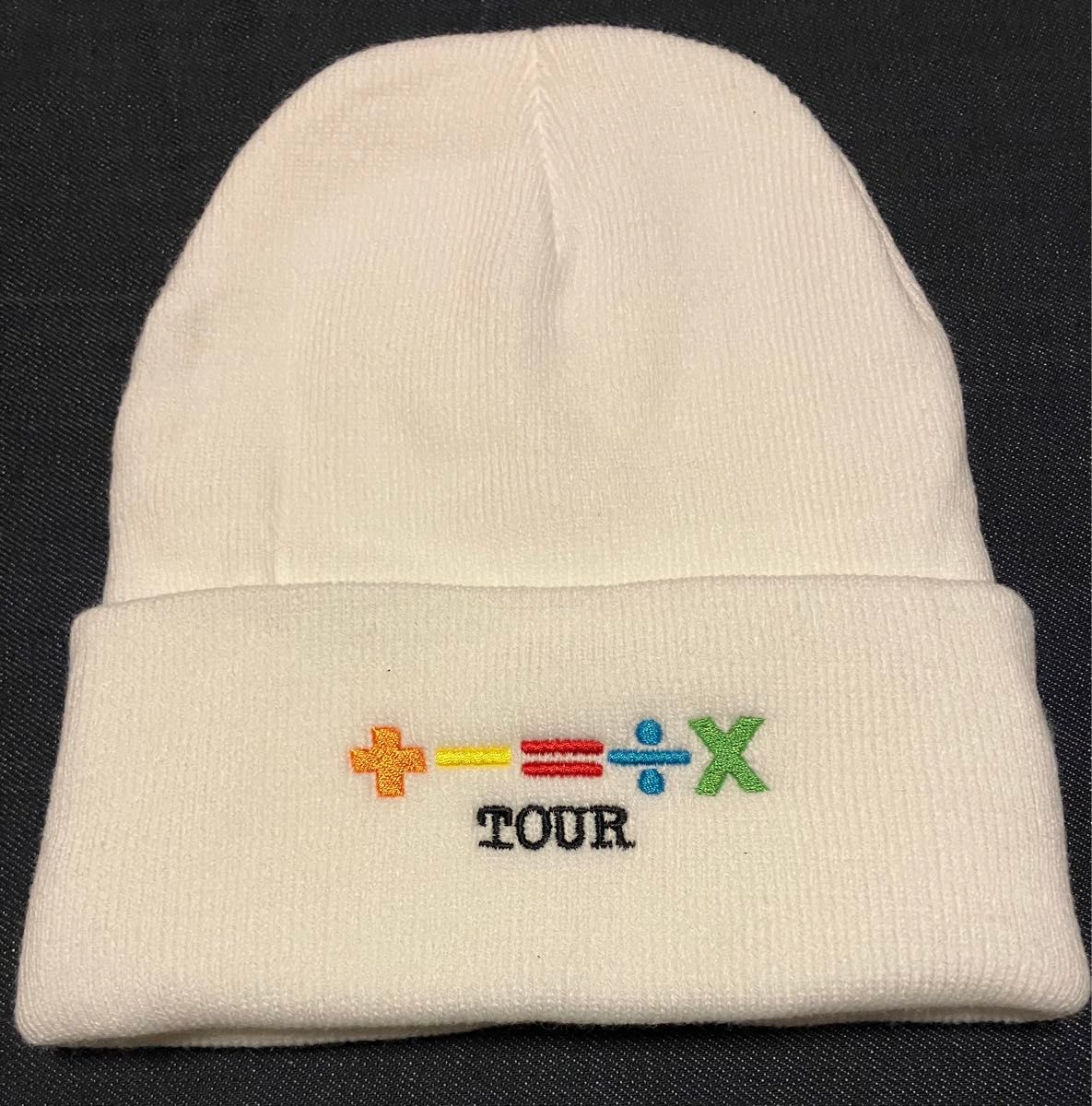 新品 エドシーラン ビーニー帽 ニット帽 ニットキャップ 帽子 ＋－＝÷× tour グッズ 2024