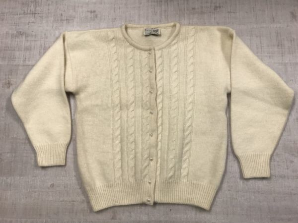 ニュージーランド製 ウールクラフト WOOLCRAFT レトロ モード古着 ケーブル編み パールボタン ニットカーディガン レディース M アイボリー_画像1