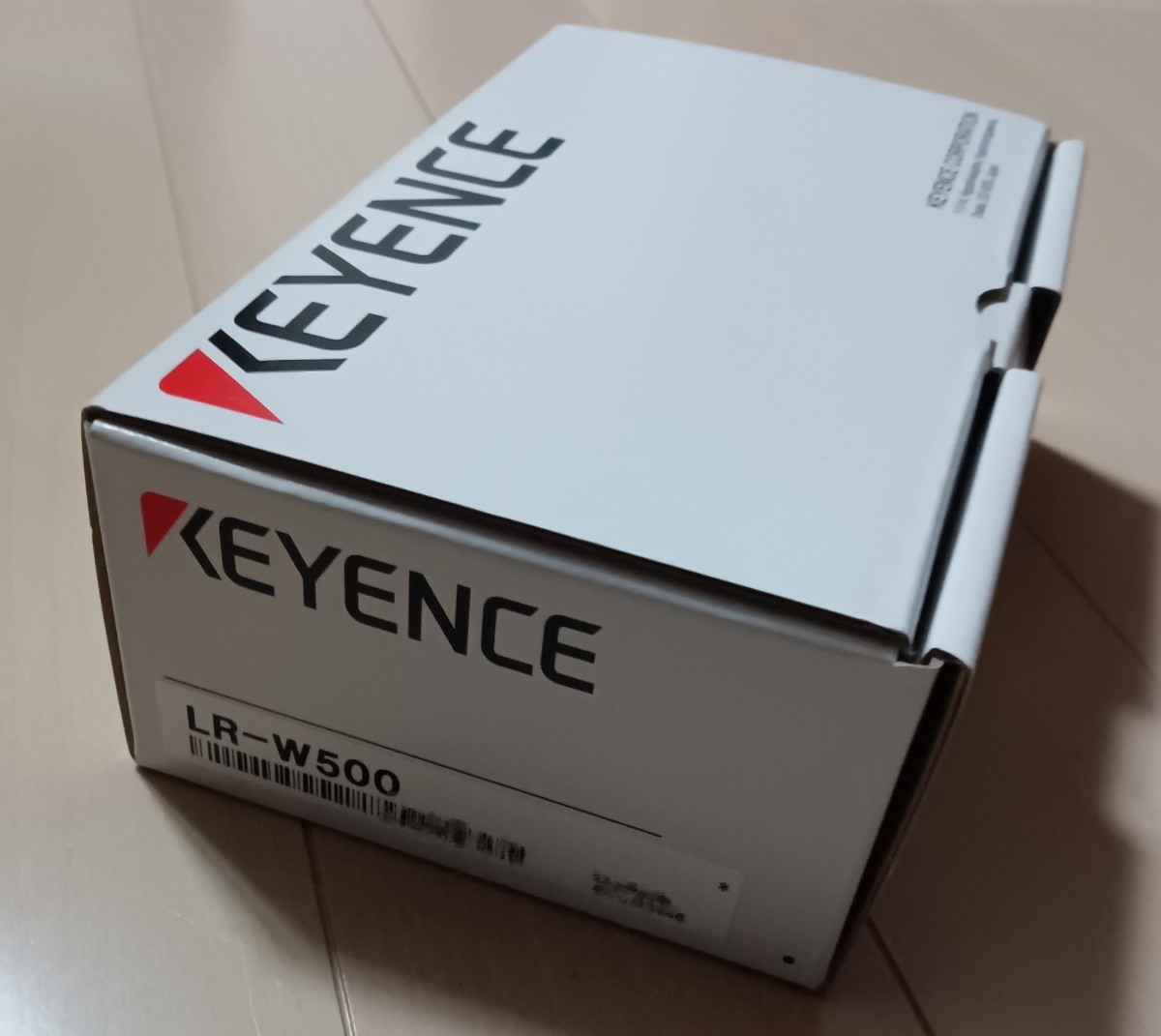 KEYENCE LR-W500 ホワイトスポット光電センサ ケーブルタイプ LR-Wシリーズ キーエンス 新品未使用品_画像1