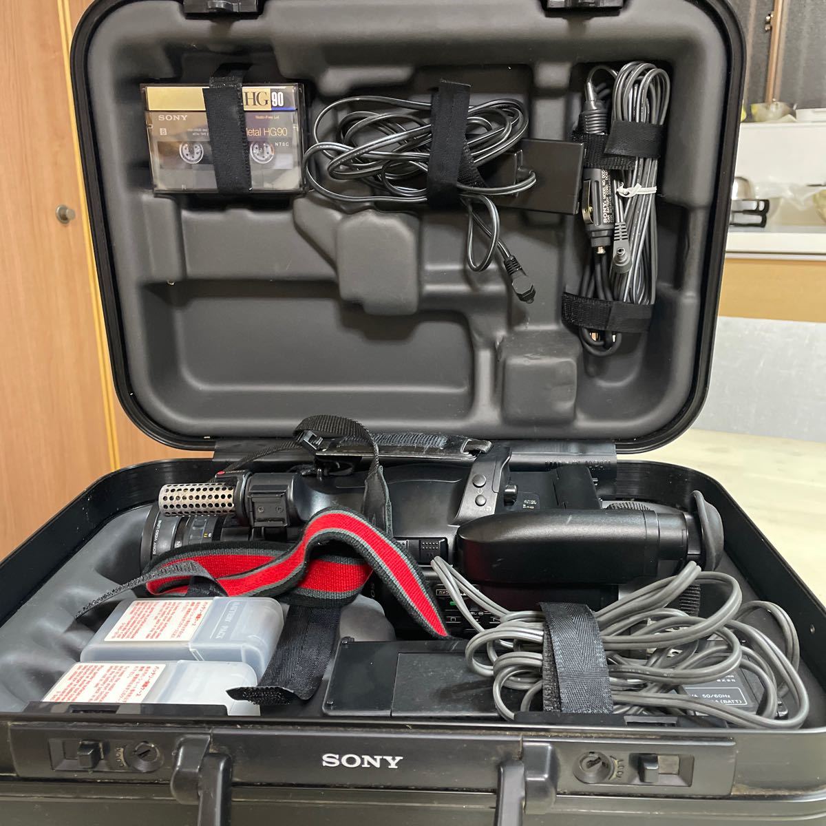 SONY ソニー video Hi8 Handy cam CCD-V700 ビデオカメラレコーダー 【現状品】_画像9