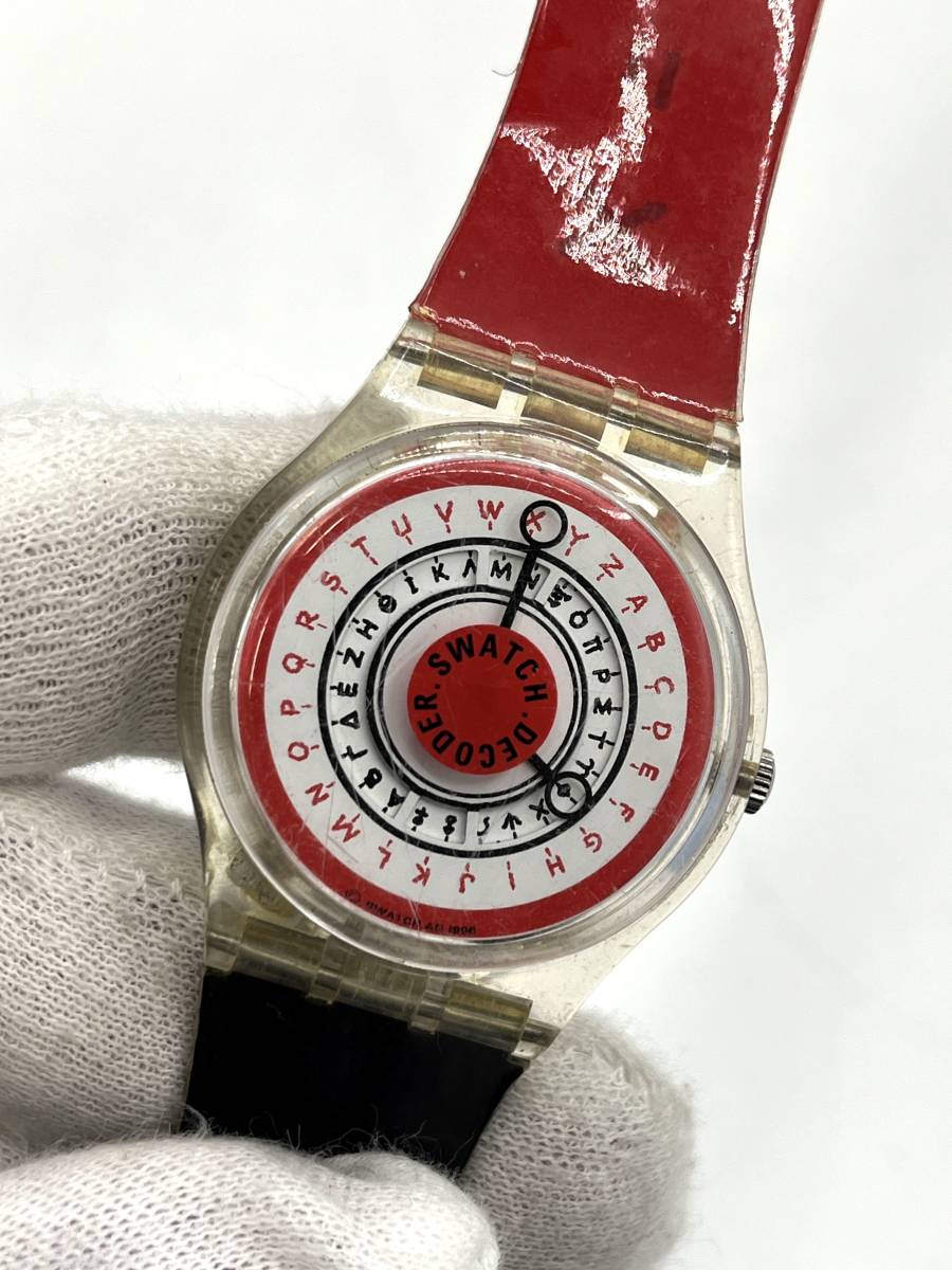 【電池切れ】Swatch スウォッチ クォーツ 腕時計 ホワイト×レッド文字盤 裏スケ ラウンド ボーイズサイズの画像1