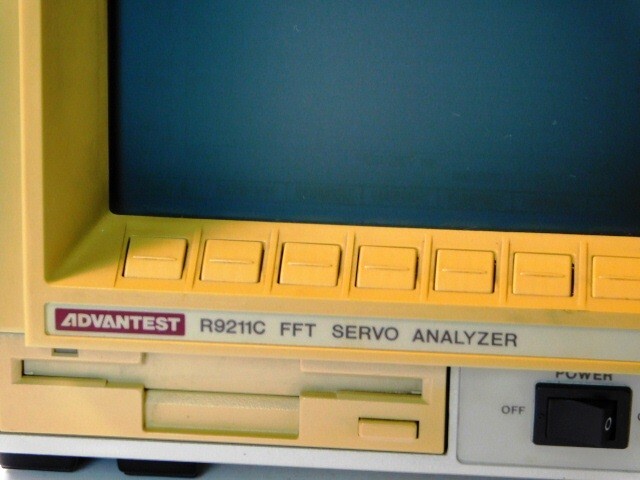 Y238★ADVANTEST/R9211C FFT/サーボアナライザー/SERVO ANALYZER/ジャンク/送料1200円〜_画像2