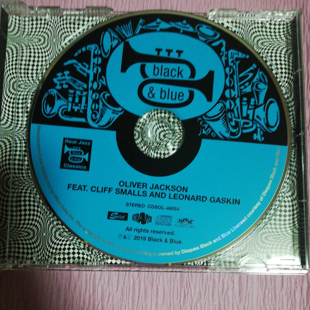 【輸入盤CD】 Oliver Jackson/Featuring Cliff Smalls & Leonard Gaskin (Limited Edition) / オリヴァー．ジャクソン/ 帯付き_画像2