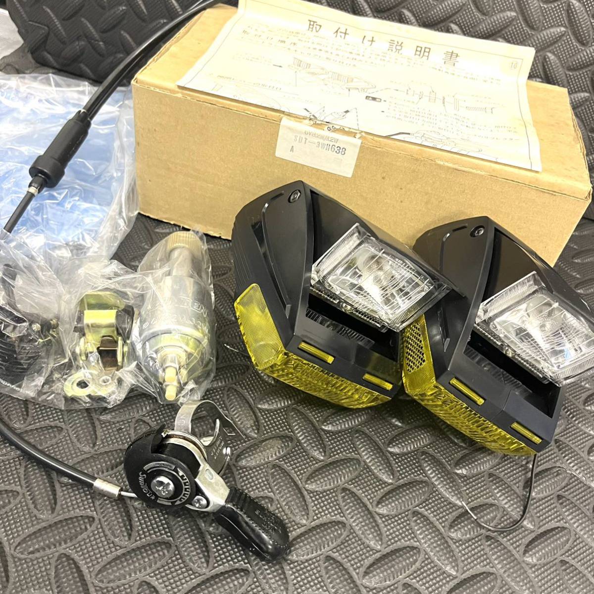 今だけの限定セール Yahoo!オークション - 当時物/新品/スーパーカー自転車/ヘッド ビンテージパーツ