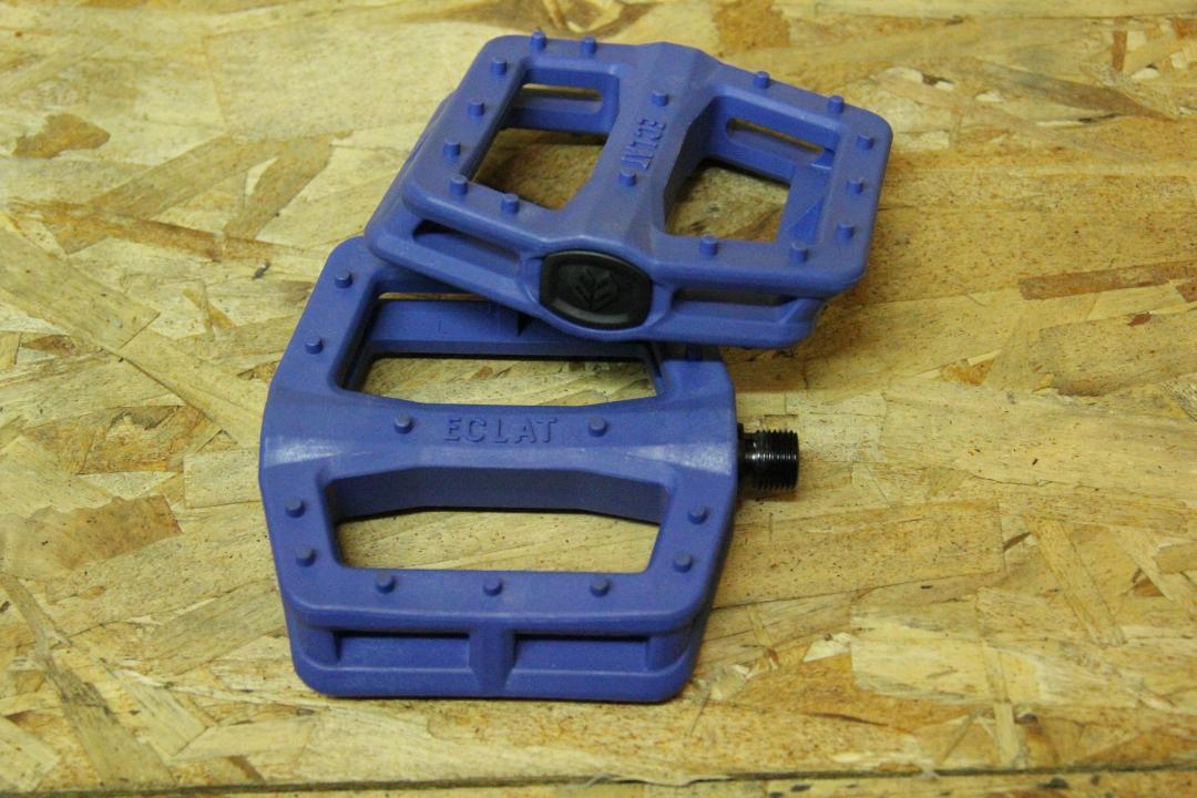 自転車　BMX ペダル ECLAT CENTRIC PEDAL BLUE　即決　送料無料　新品未使用 