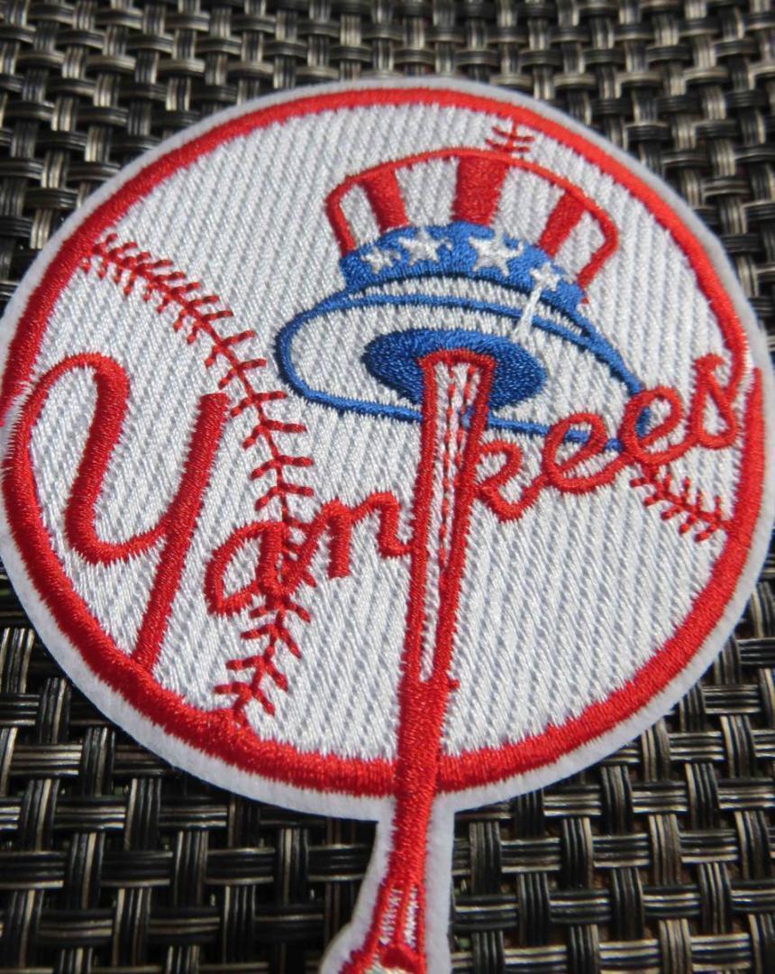 白赤NU帽子型◆激渋MLB ニューヨーク・ヤンキース New York Yankees野球ベースボール刺繍ワッペン激渋◎アメリカ スポーツ メジャーリーグ_画像5