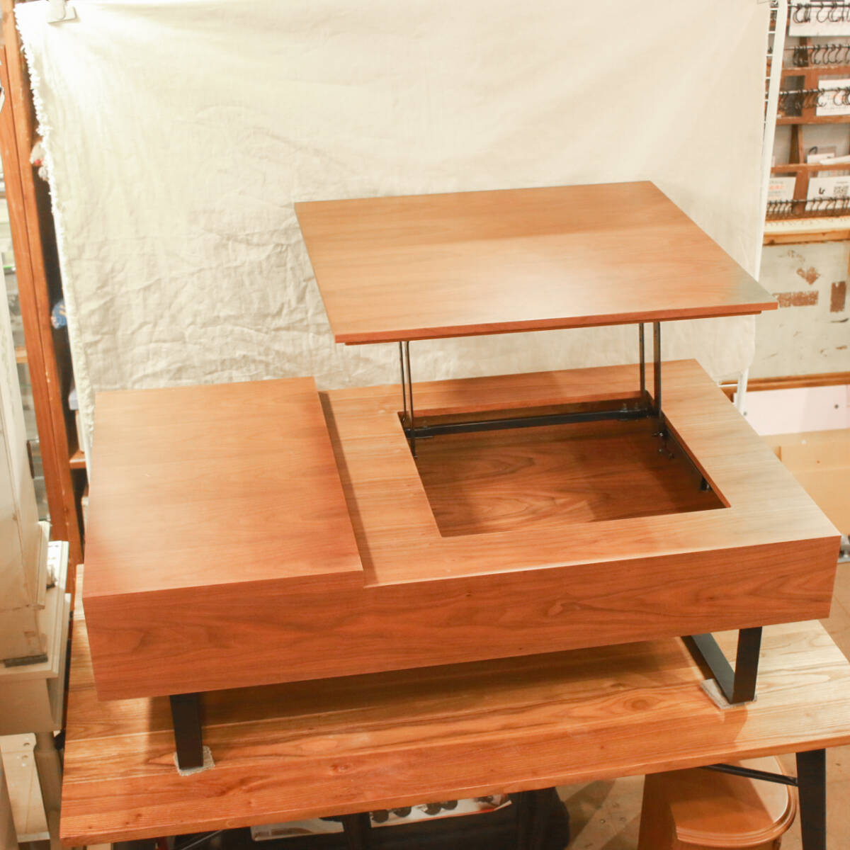 LOWYA ロウヤ　リフトアップテーブル　昇降テーブル　リフトアップ　センターテーブル　ローテーブル　作業台　ソファテーブル　高さ変更