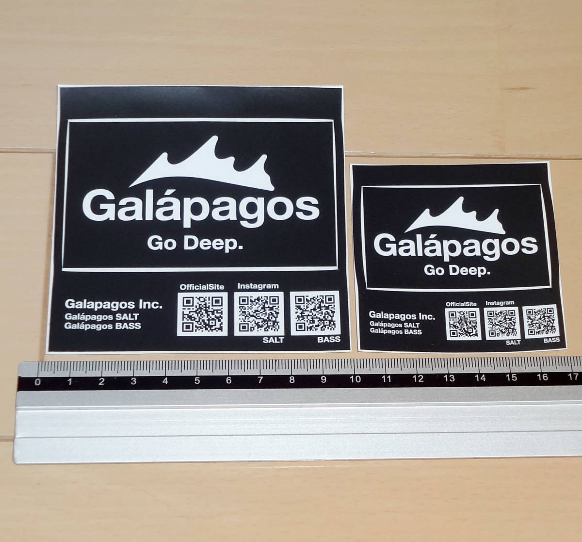 ◆◆未使用！Galapagos　ガラパゴス　ステッカー　２枚セット◆◆Go DEEP　（検索　グレイス　240F　ラッシュウェーブ　メタルジグ）_画像1